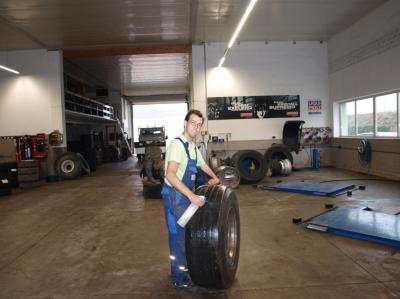 Foto des Albums: Aussenarbeitsplatz